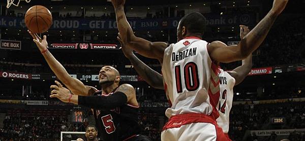 B体育体育app下载-勇士全队合力击败公牛，三连胜势不可挡的简单介绍