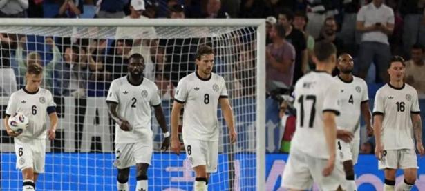 B体育体育在线-欧联杯战局扑朔迷离，德国豪门险胜挺进