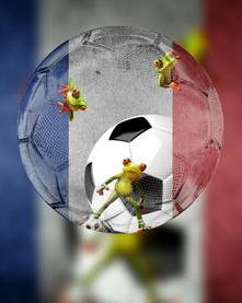 B体育体育官网app-欧预赛阵容整备，各队实力相争不分胜负