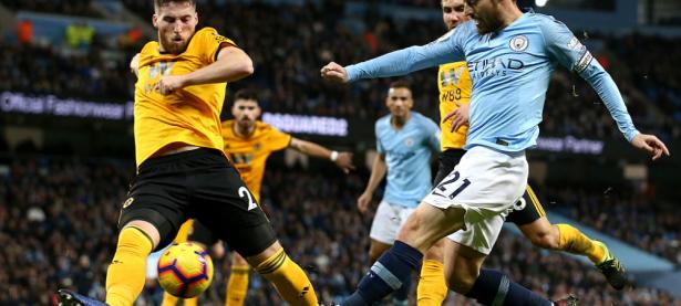 B体育体育视频-曼城防守稳固攻势凶猛，轻松取胜提升排名的简单介绍