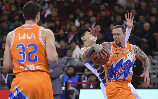 新疆飞虎队全员发威,惊艳球迷 新疆飞虎队全员发威,惊艳球迷