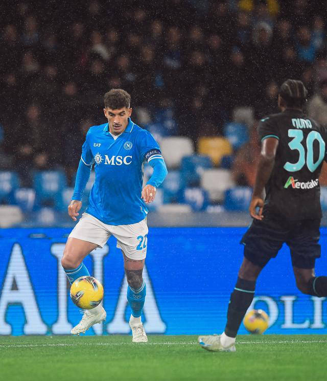 那不勒斯客场大胜乌迪内斯，豪取三分的简单介绍