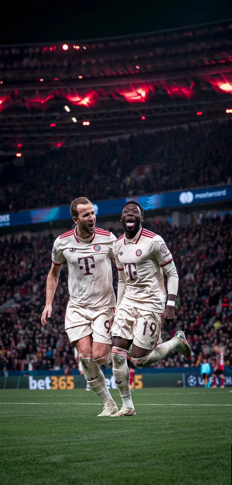 包含拜仁遭遇塞尔塔：强弱对比将分晴雨的词条