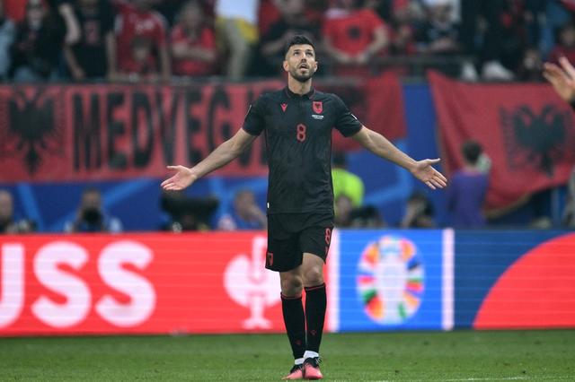 阿尔巴尼亚队寻求赢得比赛胜利 阿尔巴尼亚队寻求赢得比赛胜利