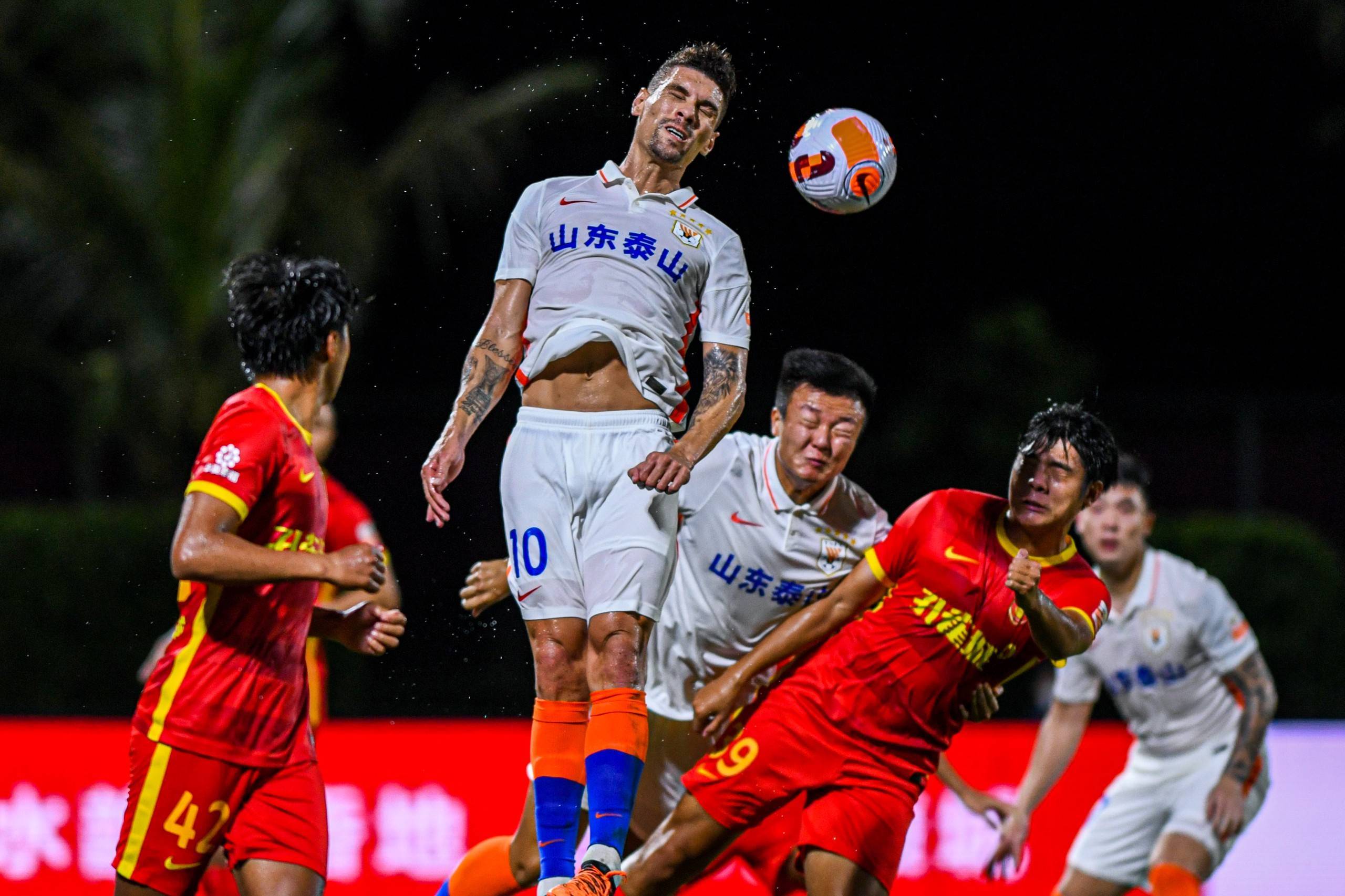 江苏苏宁凭借制胜进球战胜武汉卓尔,广州富力客场大胜河北华夏的简单介绍 江苏苏宁凭借制胜进球战胜武汉卓尔,广州富力客场大胜河北华夏的简单介绍