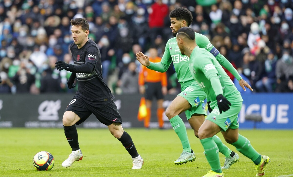 关于巴黎圣日耳曼遇到困难,客场挑战阿贾克斯士气高涨的信息 关于巴黎圣日耳曼遇到困难,客场挑战阿贾克斯士气高涨的信息