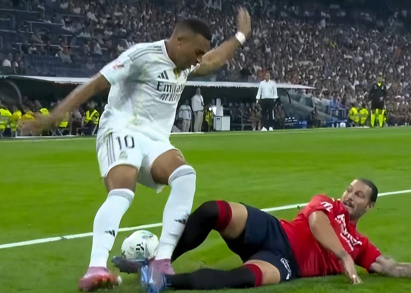 皇家马德里力挽劣势，主场艰难胜出