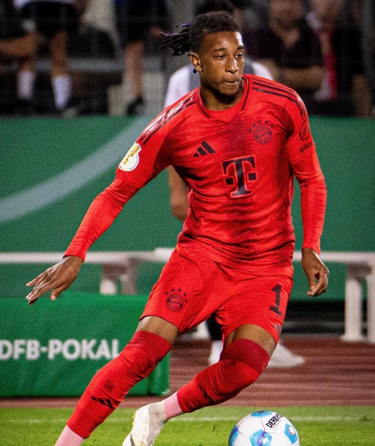 创纪录,利物浦射手杀入十强 创纪录,利物浦射手杀入十强