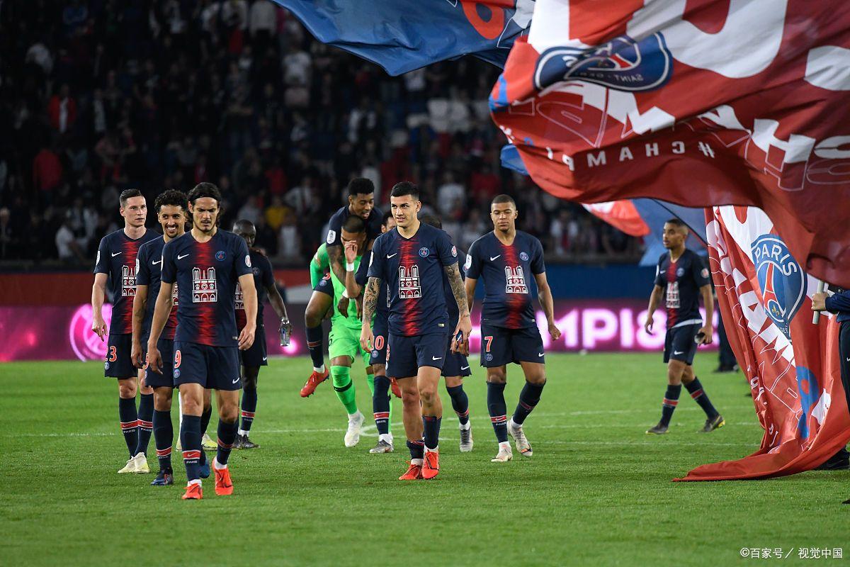 阿斯顿维拉出战比赛，不敌对手