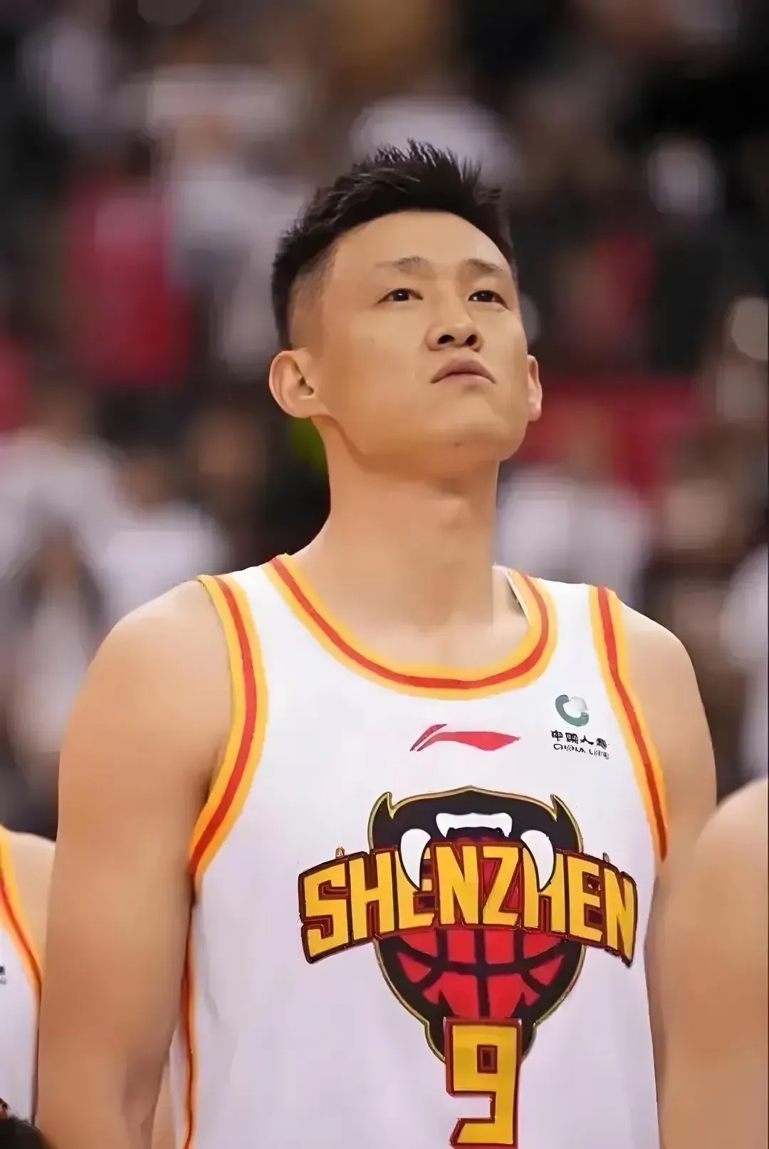 深圳男篮压制新疆,赢得困难比赛 深圳男篮压制新疆,赢得困难比赛