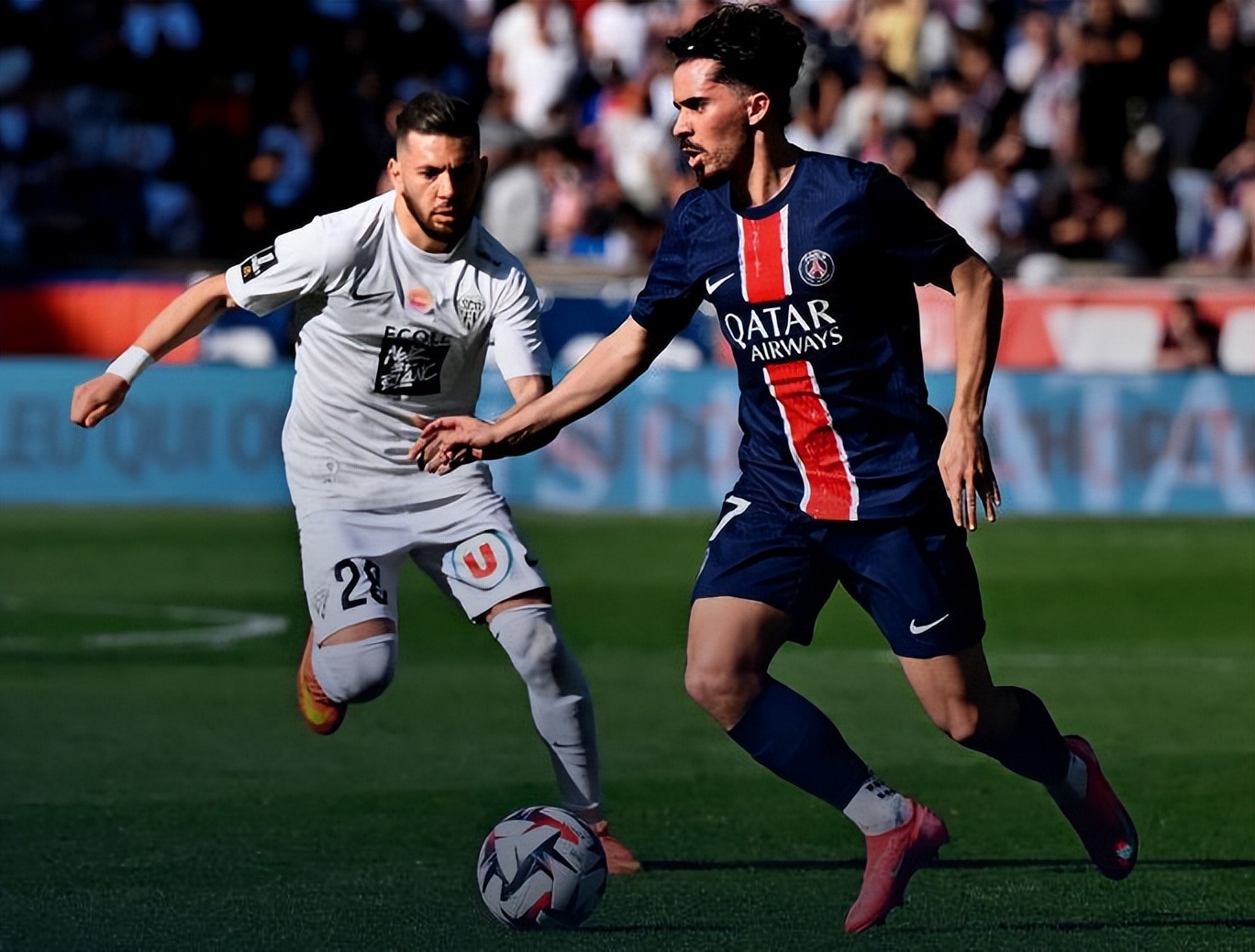 巴黎圣日耳曼大胜对手,久尚不败的简单介绍 巴黎圣日耳曼大胜对手,久尚不败的简单介绍