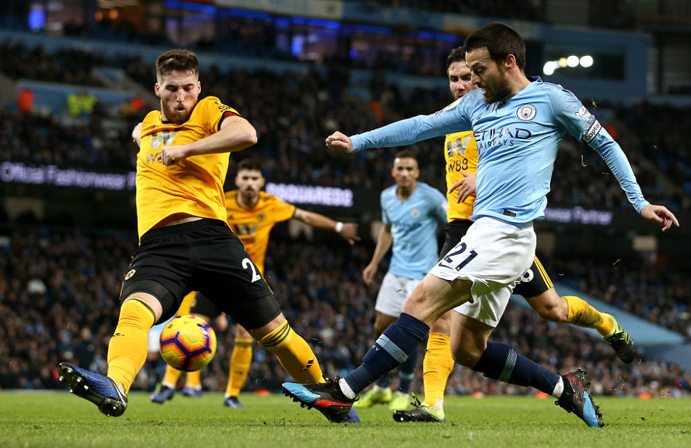 曼城防守稳固攻势凶猛，轻松取胜提升排名的简单介绍